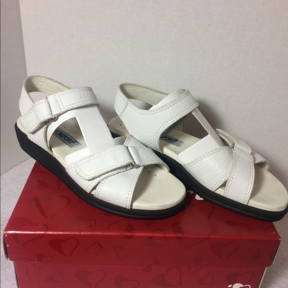 👡White white  size 5.5 by I Love comfort
